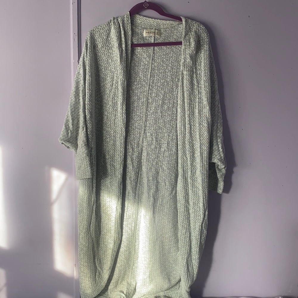 Abercrombie cocoon sweater